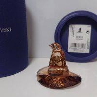 SWAROVSKI HARRY POTTER SORTING HAT HUT 5576712 ...