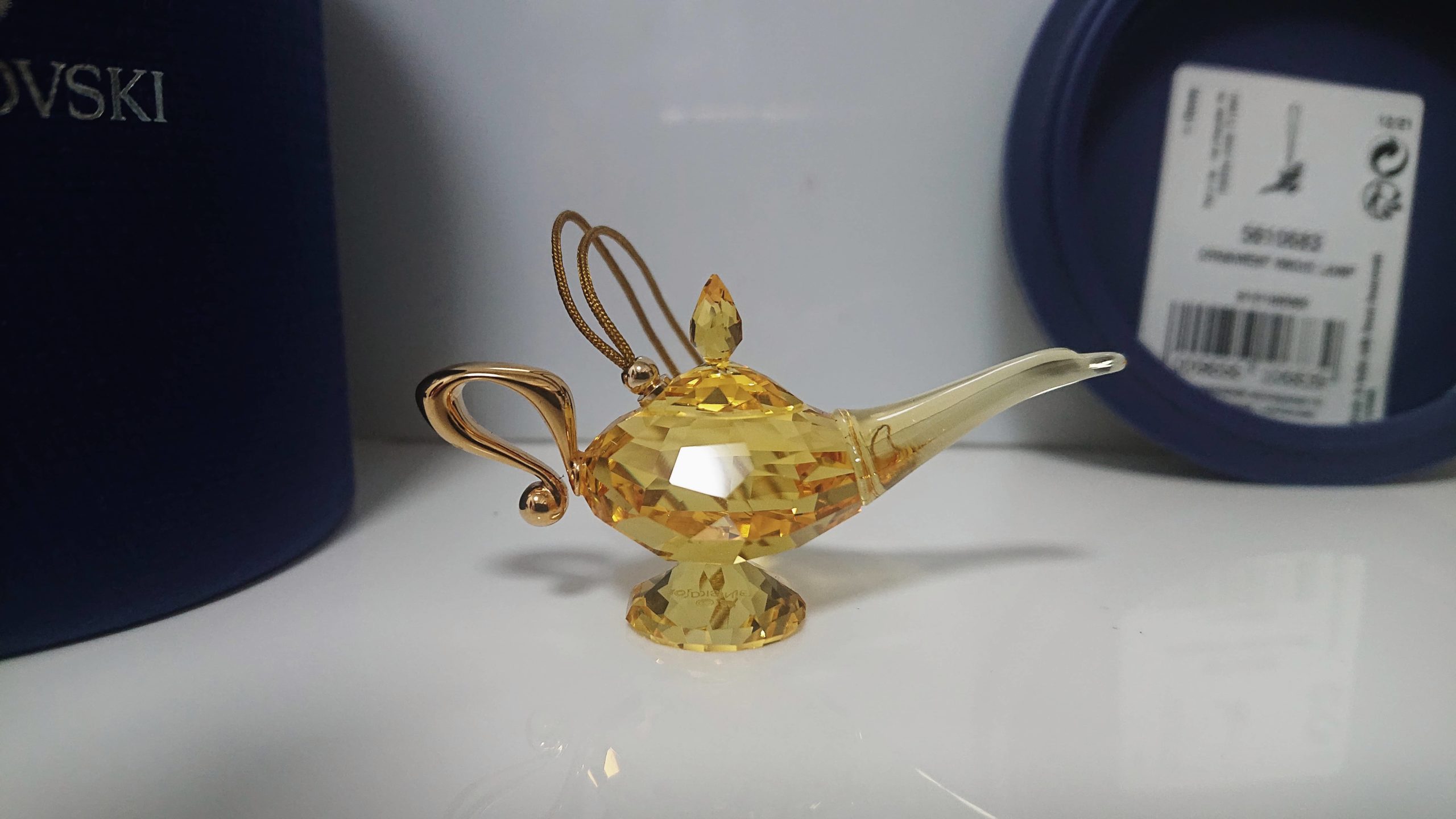 Swarovski Disney Aladdin Wunderlampe Ornament Magic Lamp 5610683 - Sammler  Collectorshop